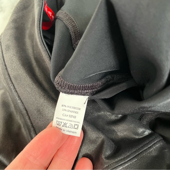 Spanx Faux Leather Black Leggings Shapewear High Rise Size Medium - Picture 9 of 9